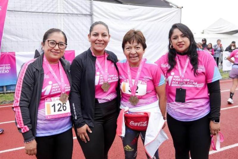 Fortalece lazos familiares Medio Maratón del Día del Papá 2025