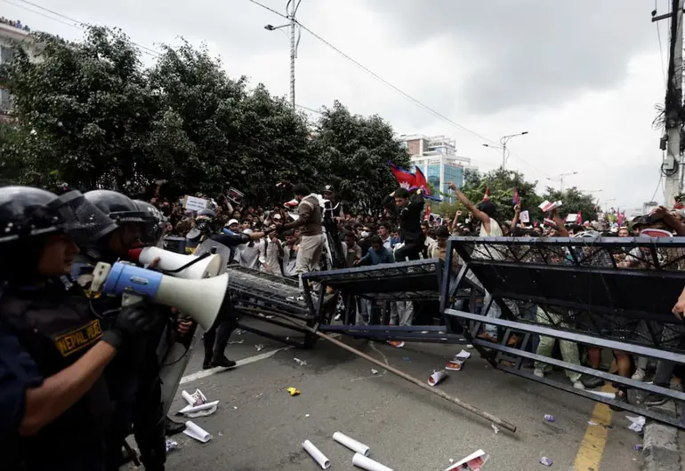 Nepal restablece redes sociales tras protestas que dejaron 19 muertos