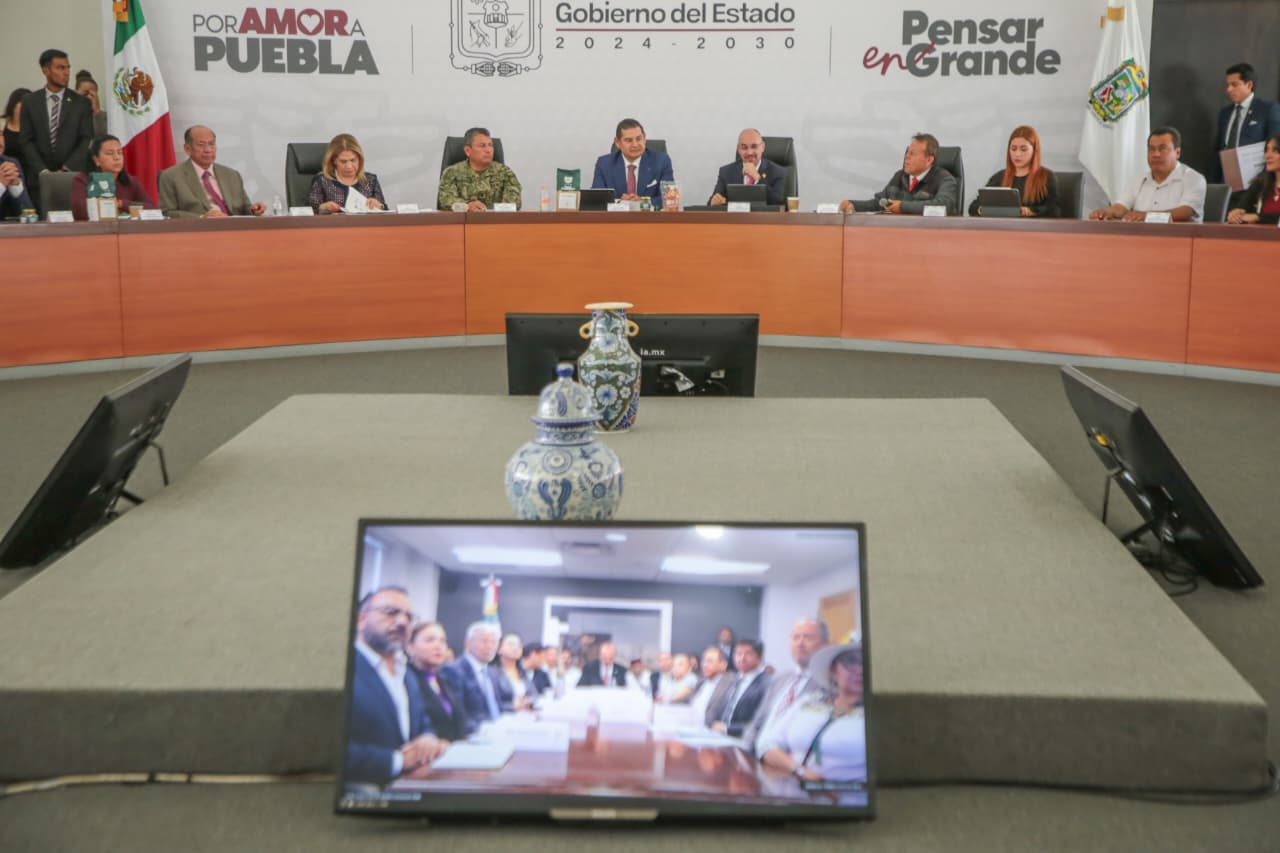 Gobierno de Puebla y Consulado de México en NY, se coordinan para Desfile de 16 de Septiembre