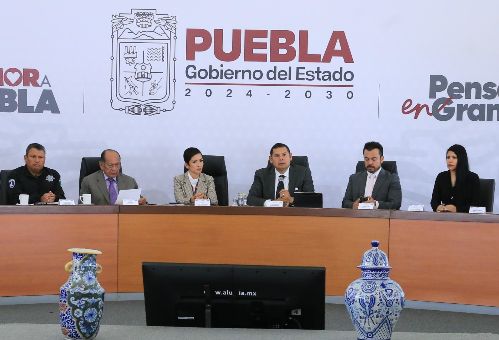 WhatsApp_Image_2025-10-30_at_4.16.24_PM_(1)