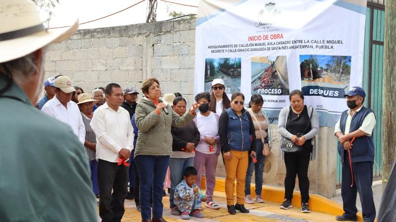 Entrega obra ayuntamiento de Ahuatempan