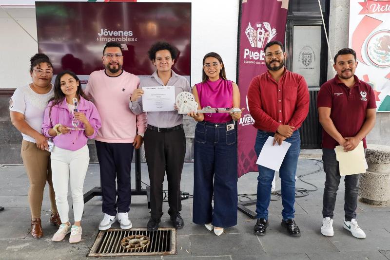 Juventud poblana demuestra su talento e innovación a través de programas del IJMP