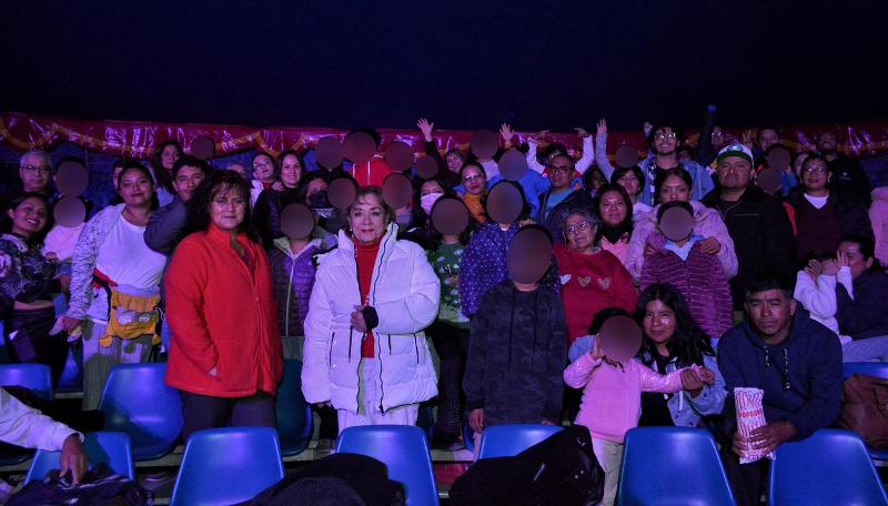 MariElise Budib regala momentos inolvidables a niñas y niños del CMERI con visita al Circo Chino de Pekín