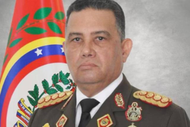 Delcy Rodríguez anuncia la destitución del ministro de Defensa de Venezuela