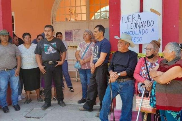 Habitantes piden sustitución de alcalde de San Marcos, Oaxaca, por presunto abuso sexual