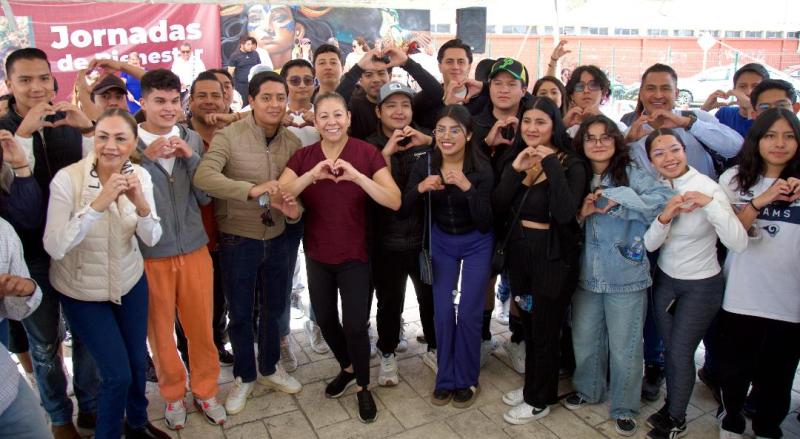 Tiempo de rescatar valores y trabajar por la paz, afirma Laura Artemisa en La Libertad