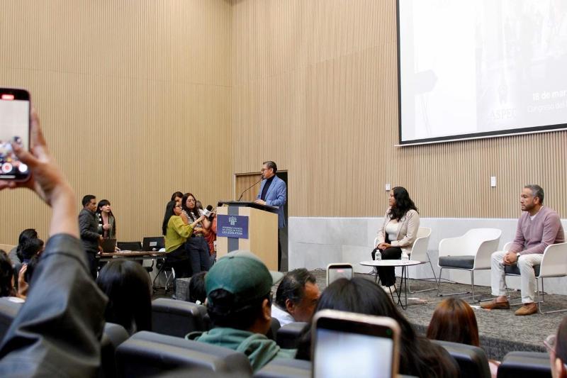 El diputado José Luis Figueroa sociabiliza Ley de Periodistas desde el Congreso Humano