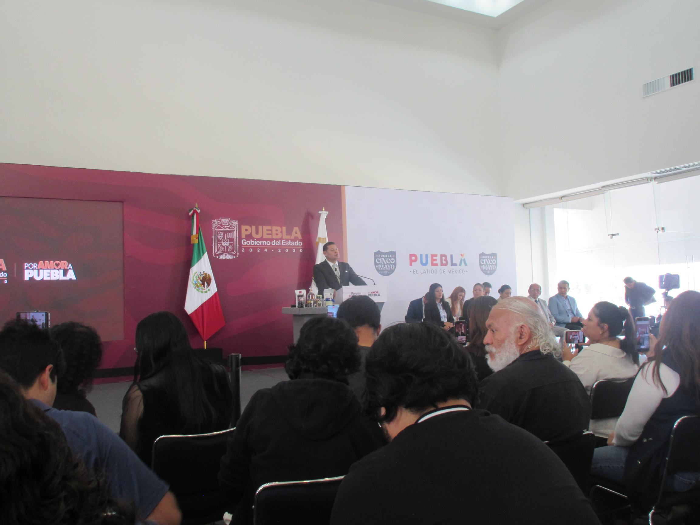 ALEJANDRO ARMENTA SEÑALA COMO INVIABLE LA REALIZACIÓN DE UN METRO Y RESPALDA AL CABLEBÚS COMO SOLUCIÓN DE MOVILIDAD