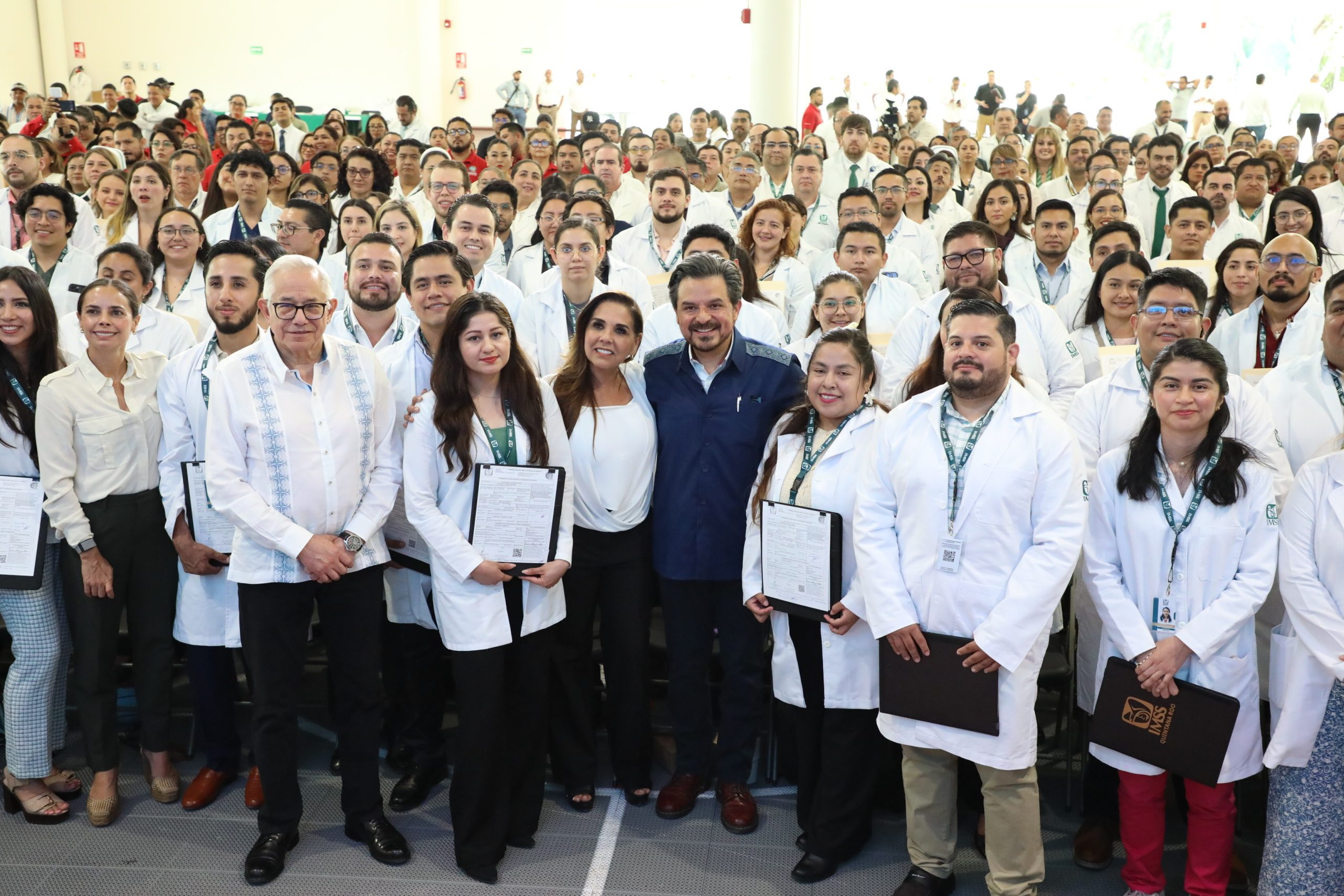 El IMSS fortalece la atención en Quintana Roo con la incorporación de 123 médicas y médicos especialistas