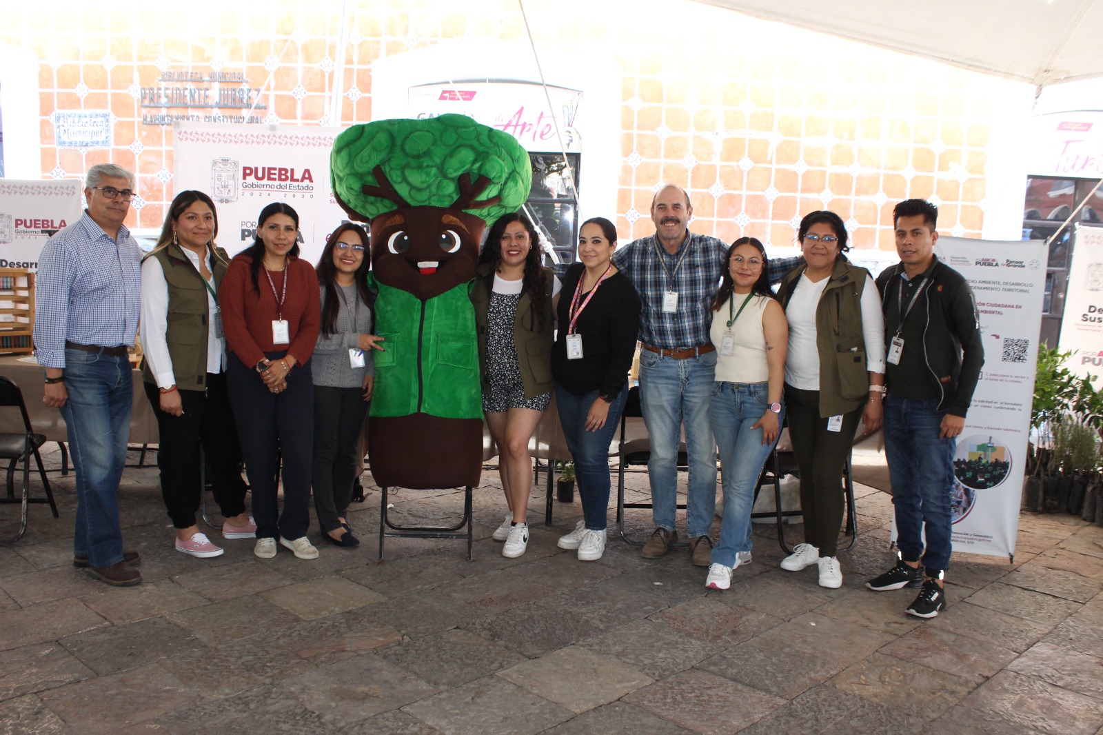 Acerca gobierno estatal capacitación y asesoría en Jornada Ciudadana en Atlixco