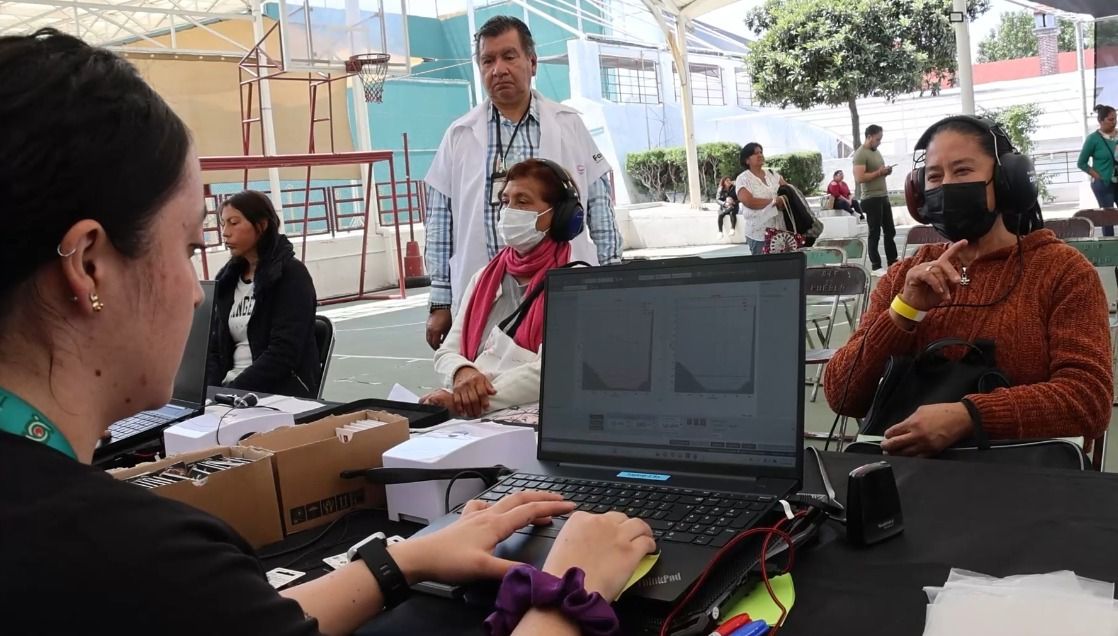 *Con histórica inversión de 36 mdp, SEDIF y Beneficencia Pública Nacional entregaron auxiliares auditivos*