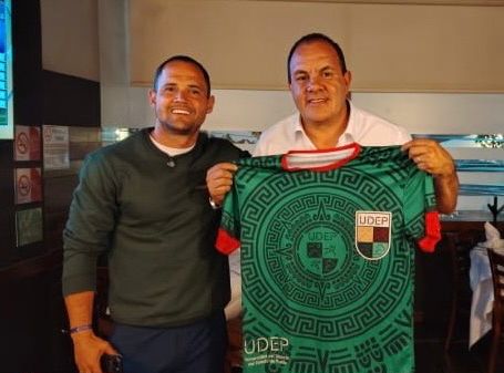 Listo Cuauhtémoc Blanco para el Summit 2026 de la UDEP