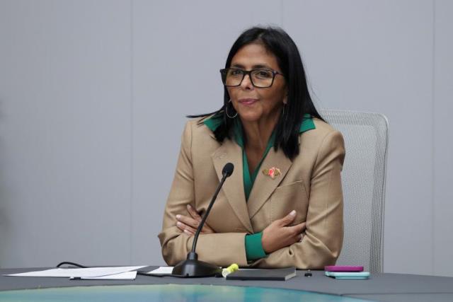 Estados Unidos levanta sanciones contra Delcy Rodríguez en medio de acercamiento con Venezuela