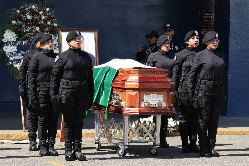 Con honor y respeto, despidieron en SSP a policía fallecido en cumplimiento del deber