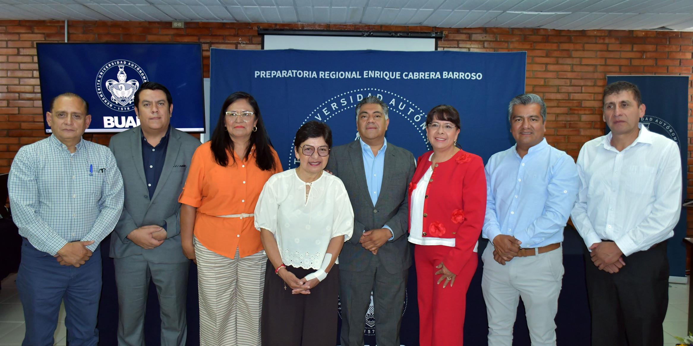 LILIA CEDILLO TOMA PROTESTA A NUEVA DIRECTORA DE LA PREPARATORIA REGIONAL “ENRIQUE CABRERA BARROSO”