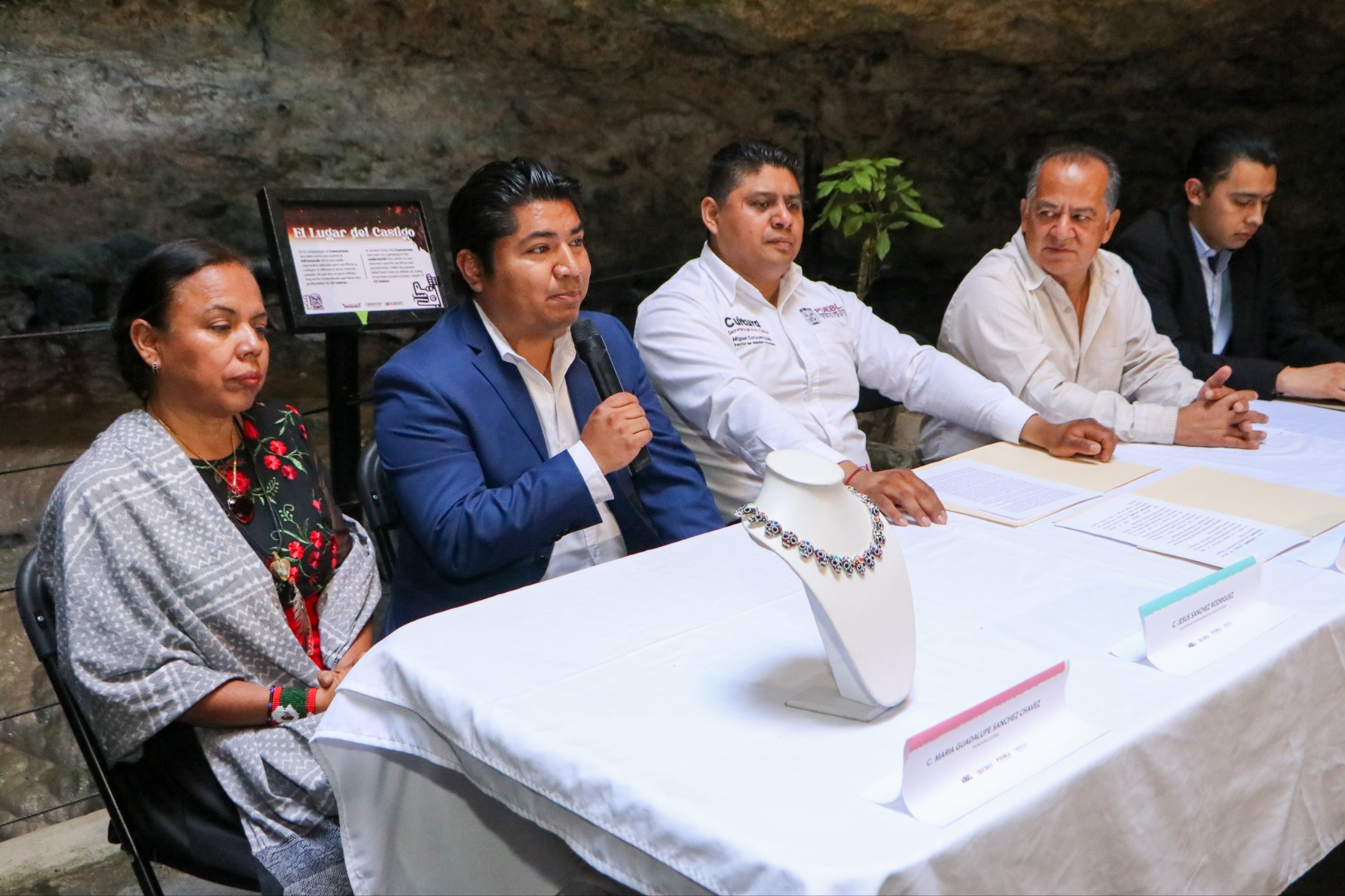 La Libertad invita a expoventa artesanal en explanada del Cuexcomate