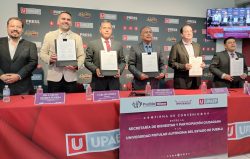 UPAEP y Ayuntamiento fortalecen atención médica gratuita en colonias y juntas auxiliares de Puebla