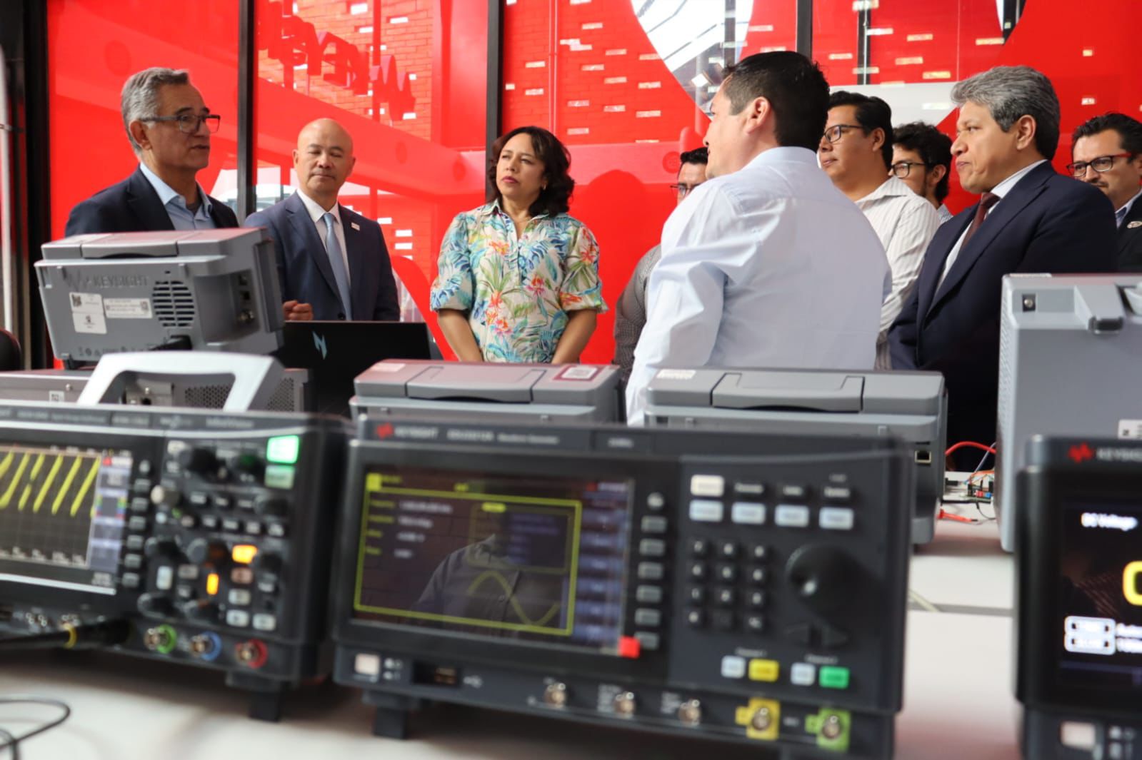 *Gobierno de Puebla fortalece infraestructura tecnológica para el desarrollo de semiconductores*