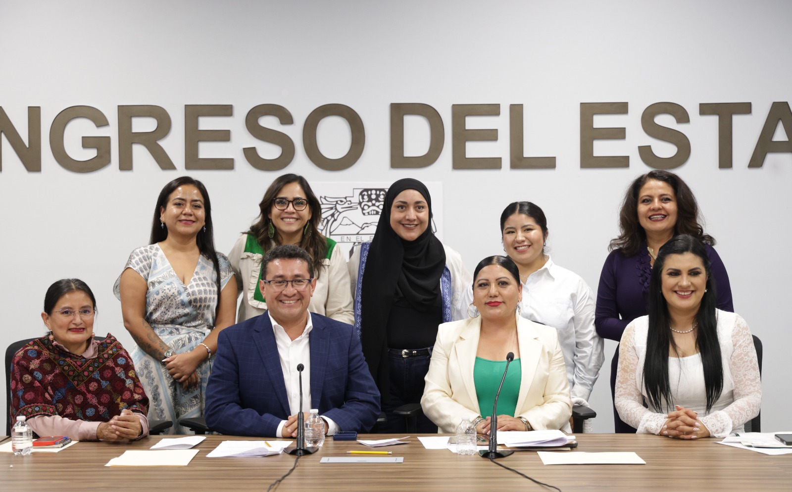 Comisión del Congreso aprueba exhorto para capacitar al personal de salud en lenguas indígenas