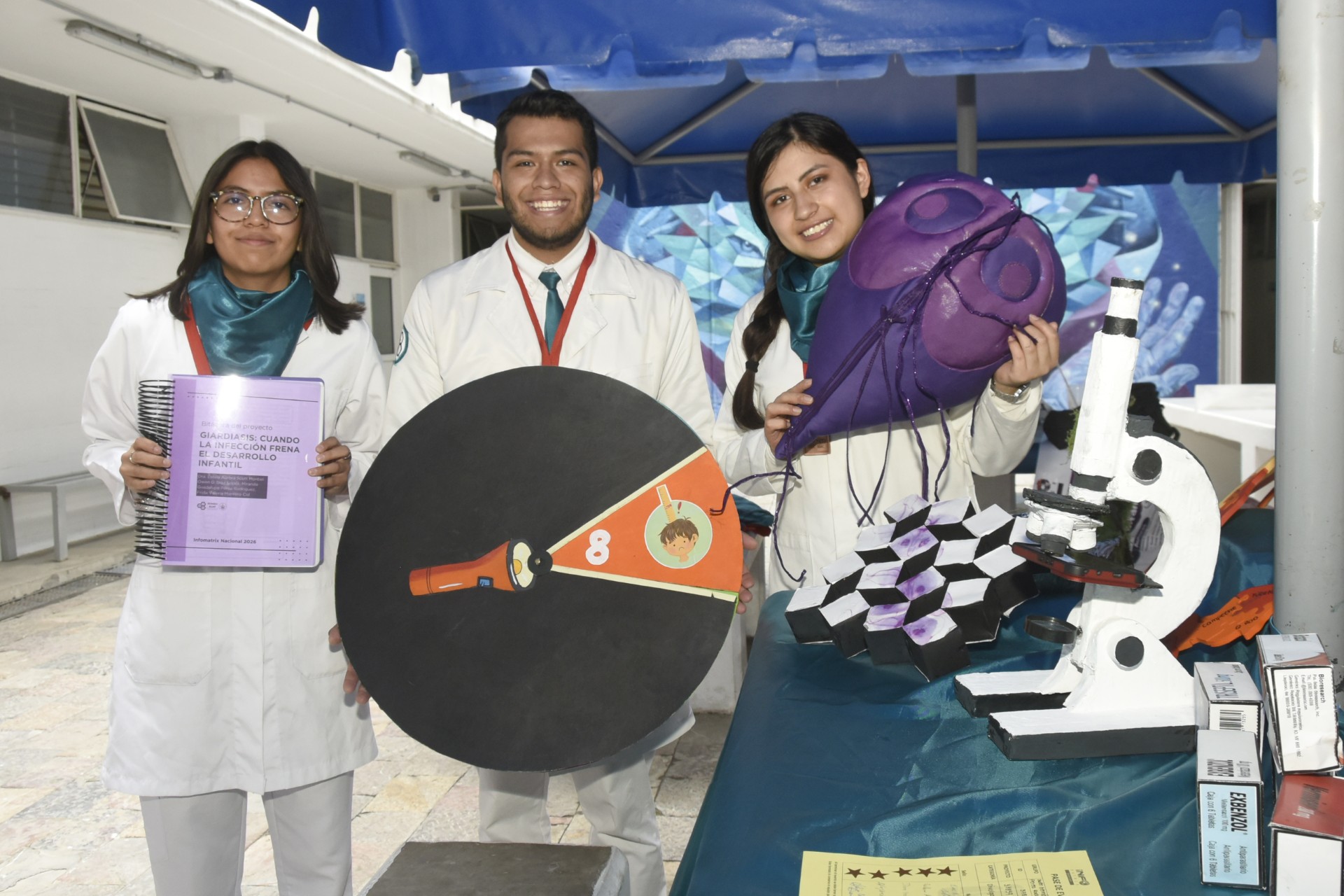ESTUDIANTES DE MEDICINA DE LA BUAP OBTIENEN BRONCE EN INFOMATRIX MÉXICO