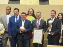 CONGRESO DE PUEBLA RECONOCE A DIRECTIVOS DE CRUZ AZUL POR SU TRAYECTORIA Y LOGROS