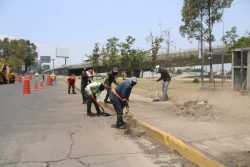 *Transforma gobierno estatal accesos a Puebla con barrido mecánico y mantenimiento*