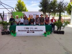 Con 500 árboles, gobierno estatal refuerza la conservación ambiental en San José Chiapa
