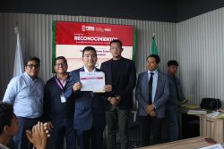 Jóvenes poblanos representarán a México en competencia internacional de matemáticas en Singapur