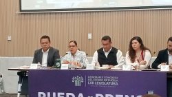 LUPITA VARGAS EXIGE RENDICIÓN DE CUENTAS A AGUA DE PUEBLA Y SOAPAP POR SERVICIO Y CONTINGENCIAS