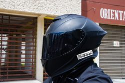 Inicia gobierno estatal entrega gratuita de chips para motociclistas en Puebla
