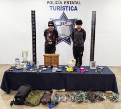 *Detiene Policía Turística a dos presuntos asaltantes de casa habitación*