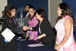 LILIA CEDILLO CELEBRA GRADUACIÓN EN PREPARATORIA DE IZÚCAR DE MATAMOROS
