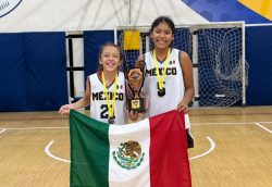 Dos poblanas del Club Bayonnetas representaron a México en Costa Rica