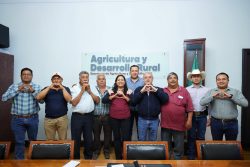 Impulsa SADR la apicultura con trabajo directo junto a productores