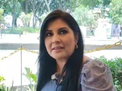 DELFINA POZOS INSISTE EN SOLICITAR LA COMPARECENCIA DE SECRETARIA DE TURISMO, CARLA LÓPEZ MALO, POR CASO CHICHICAZAPAN