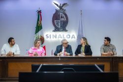RUBÉN ROCHA RETOMA LA GUBERNATURA DE SINALOA TRAS INVESTIGACIÓN POR SEÑALAMIENTOS DE NARCOTRÁFICO