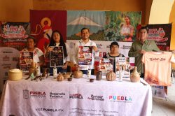 Impulsa Turismo Feria y Concurso del Barro Bruñido en los Reyes Metzontla