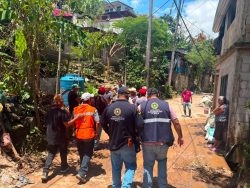 Tras lluvias, Gobierno del Estado brinda atención en Tlaola