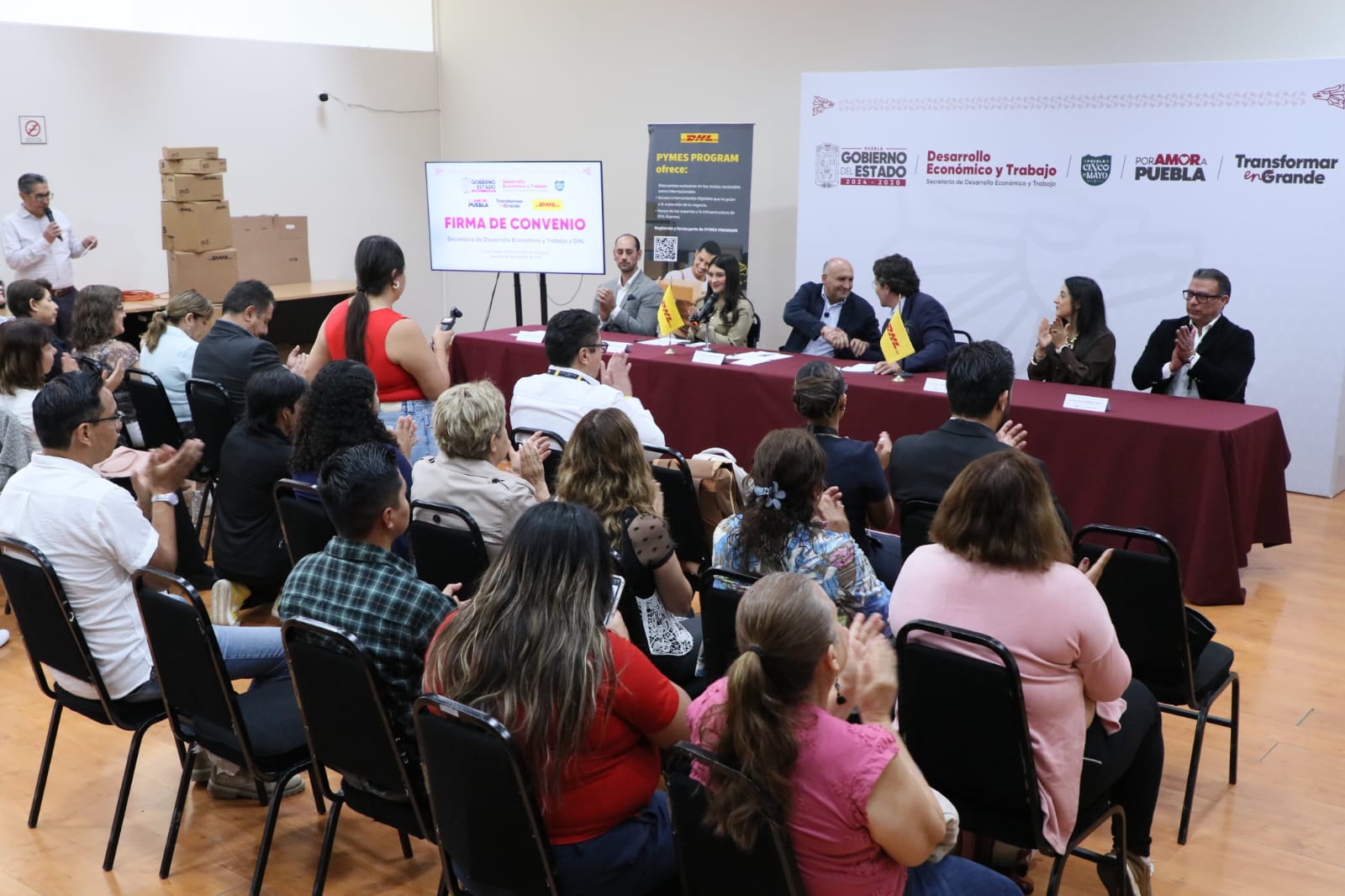 Gobierno estatal y DHL impulsan la competitividad de empresas poblanas