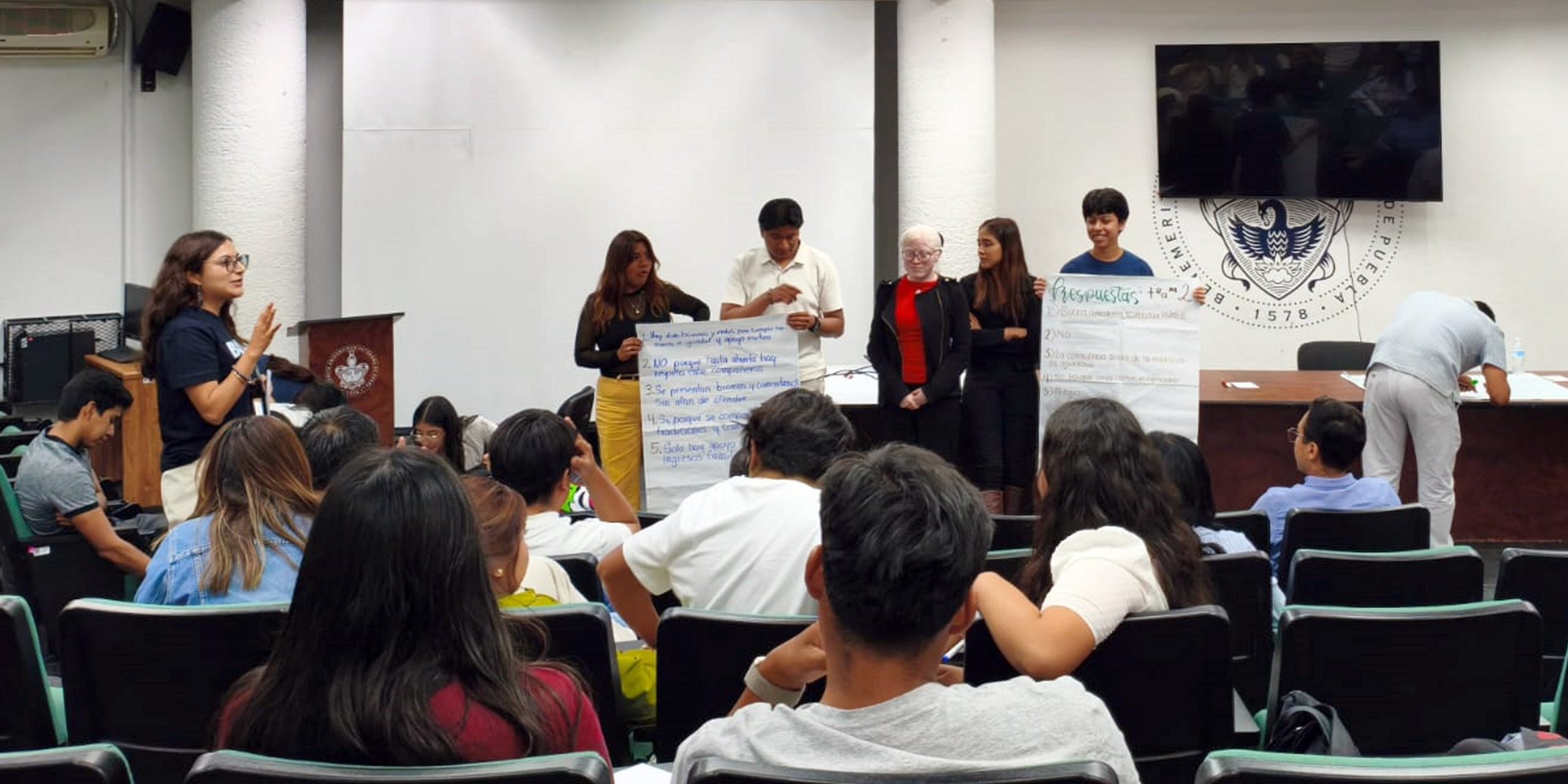 BUAP REALIZA PRIMER DIÁLOGO INTERCULTURAL EN EL COMPLEJO REGIONAL SUR