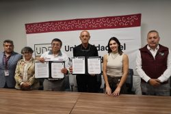 Firman convenio de colaboración el COBAEP y la UDEP