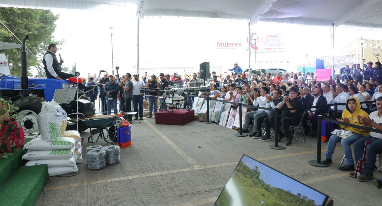 Transformación del campo y obra comunitaria fortalecen bienestar en la Sierra Norte.