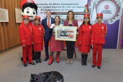 Lotería Nacional celebra los 57 años del Metro con billete conmemorativo