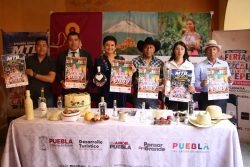 Todo listo para la 2ª Feria del Mezcal de Caltepec