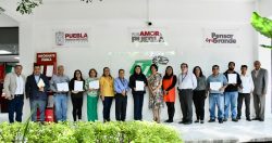 Entrega UTH nombramientos académicos con equidad y justicia a sus docentes