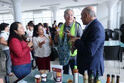 Gobierno del Estado abre oportunidades a productores locales en el Centro Histórico