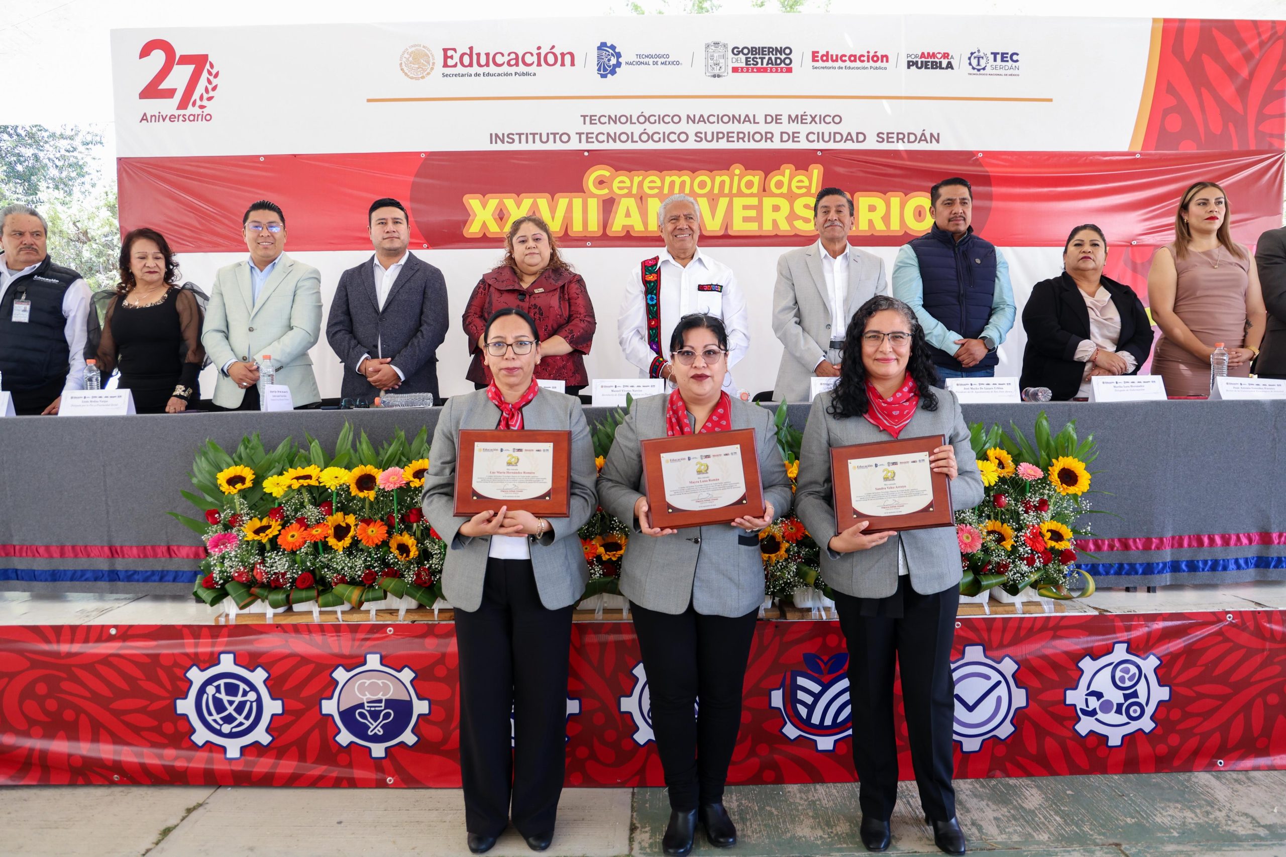 Encabeza SEP ceremonia por 27 aniversario del Tecnológico de Ciudad Serdán