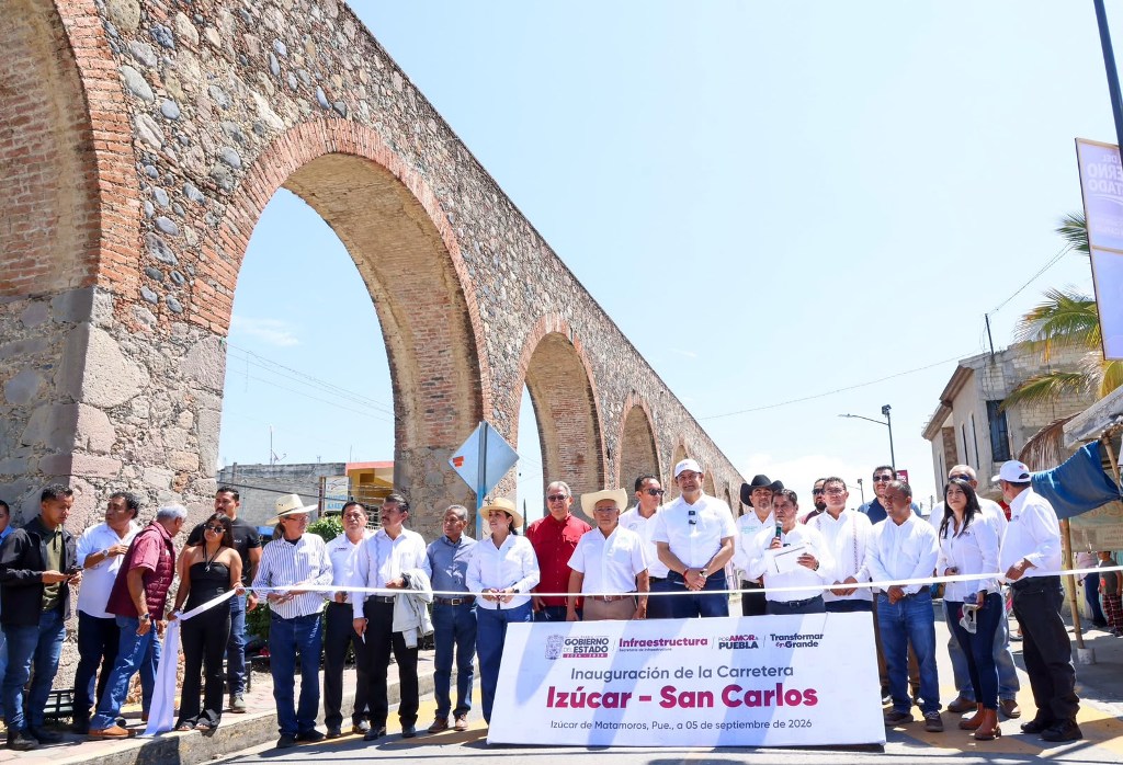 TRANSFORMA GOBIERNO ESTATAL CONECTIVIDAD REGIONAL MEDIANTE RECUPERACIÓN CARRETERA EN LA MIXTECA