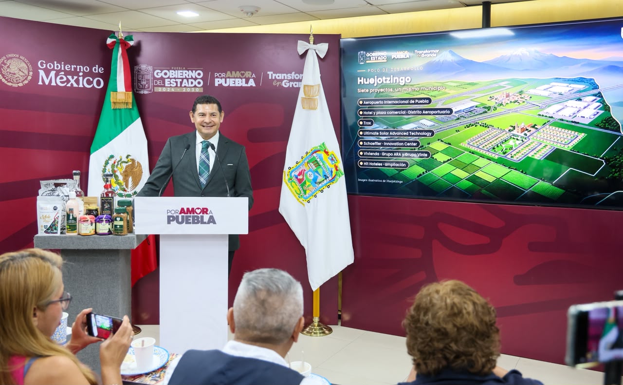 Gobiernos inclusivos promueven industria productiva y distribución de la riqueza: Armenta Mier