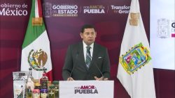 ALEJANDRO ARMENTA PREVÉ RECUPERACIÓN DEL EMPLEO EN PUEBLA Y ASEGURA QUE VOLKSWAGEN YA RECONTRATA TRABAJADORES